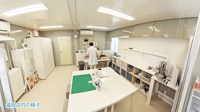 福岡店内の様子